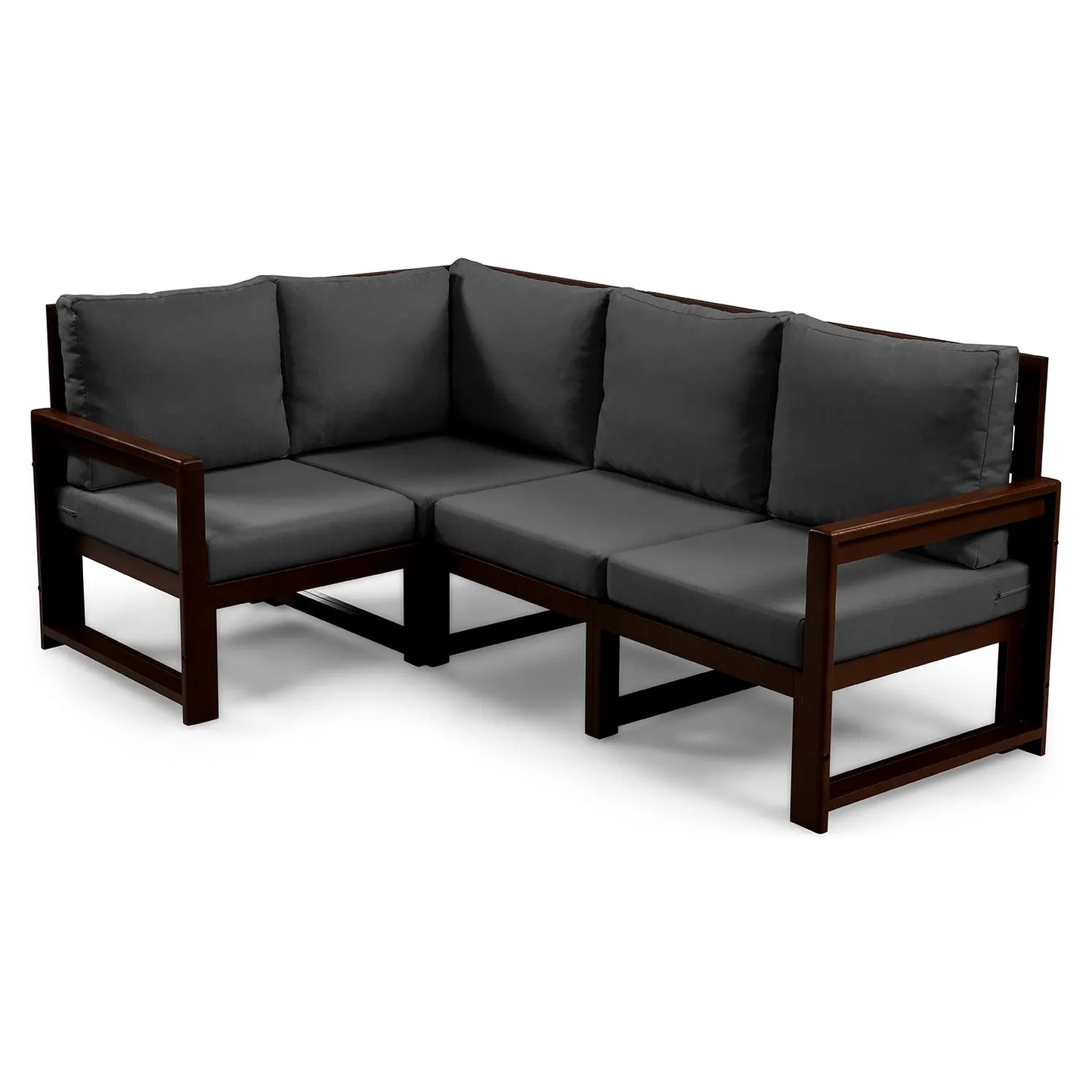 drewniana sofa 4 osobowa chillout z ciemnoszarymi poduszkami